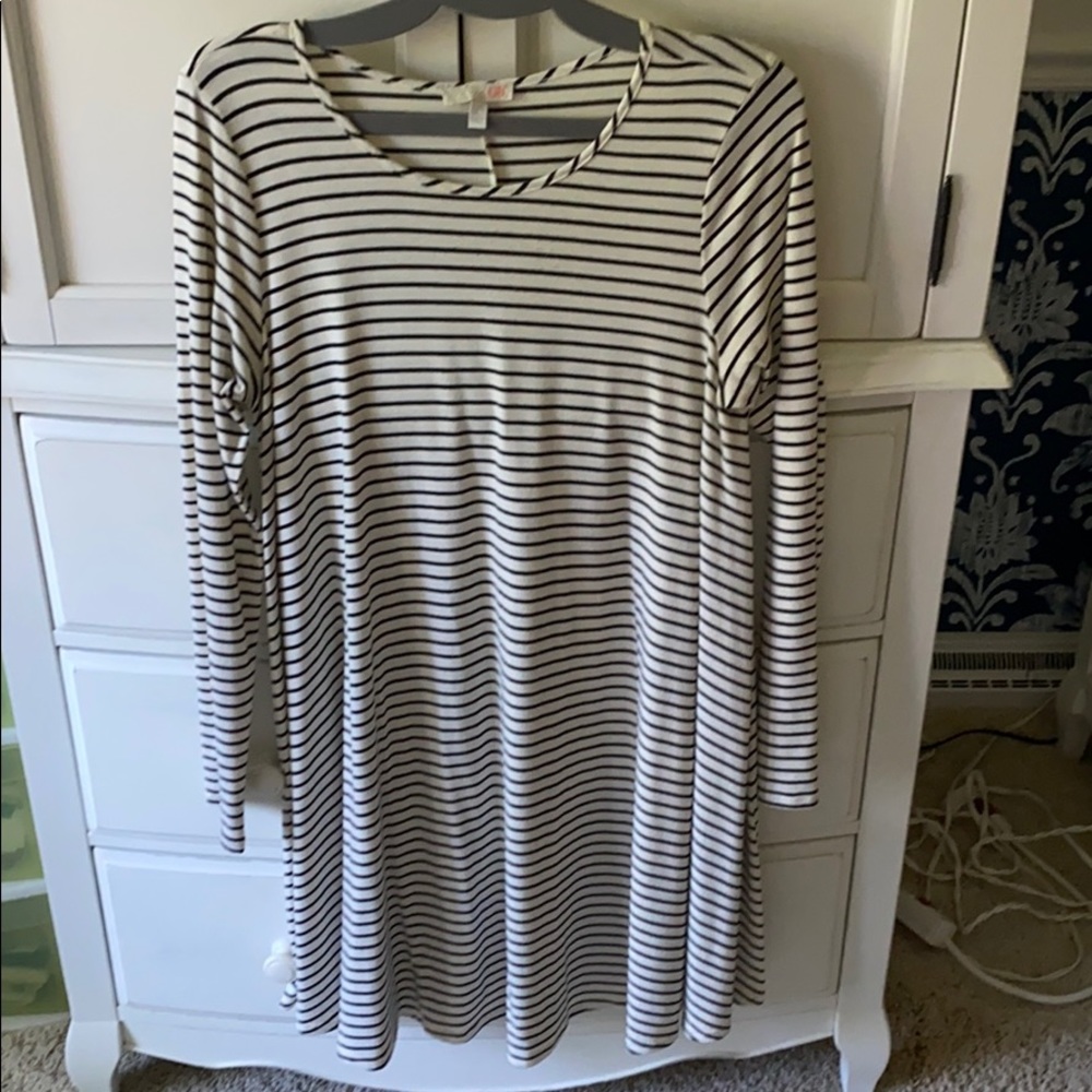Stripped dress w/super soft fabric